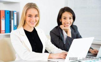 社会热点话题事件 办公室白领遭遇职场潜规则 朝阳天空成惊艳,朝阳天空下的无奈与抗争