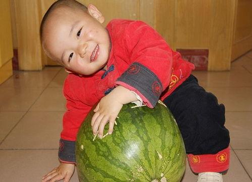 书包 最近大瓜事件,揭秘近期校园大瓜事件背后的真相